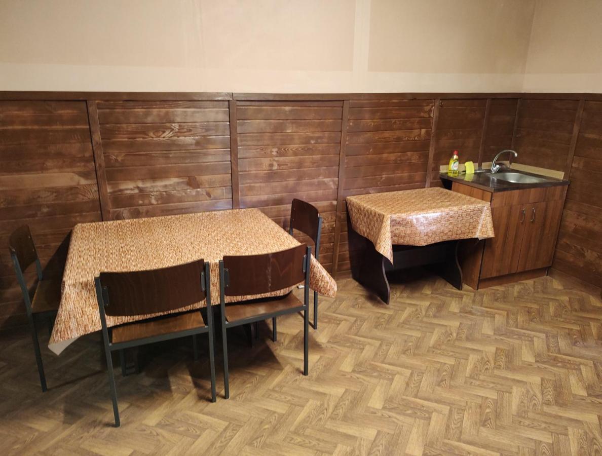 Villa Barbecue House à Vinnytsia Extérieur photo